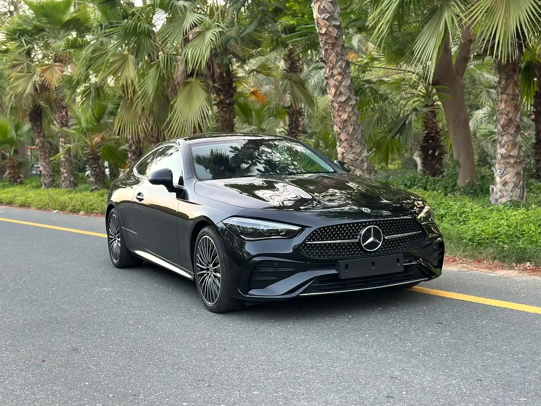 Mercedes-Benz CLE 2.0 AT (197 حصان) - 2