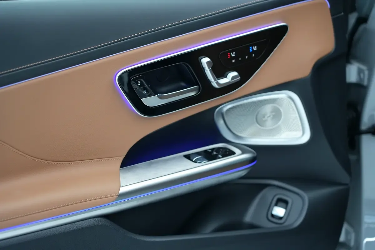 Mercedes-Benz CLE 2.0 AT (204 حصان) - 11
