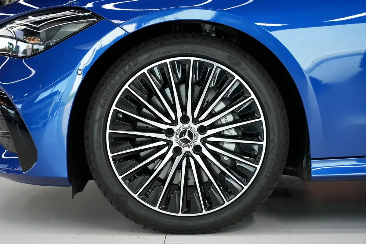 Mercedes-Benz CLE 2.0 AT (204 حصان) - 7