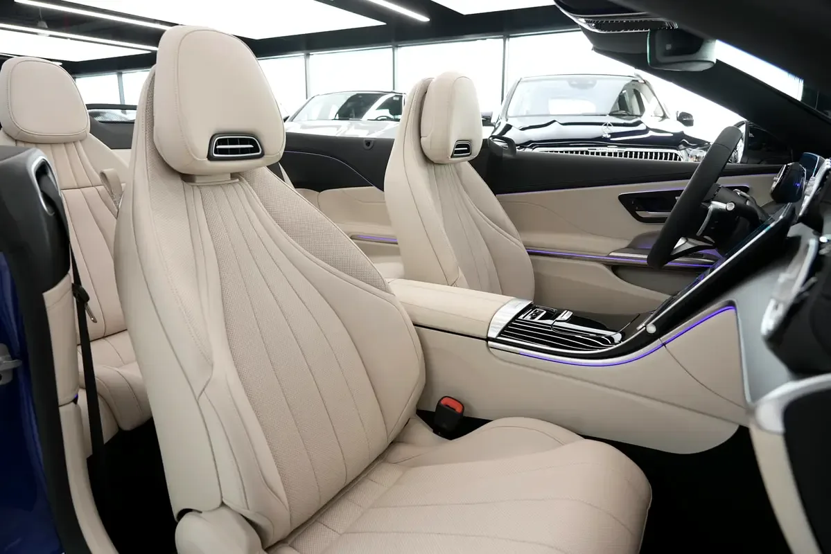Mercedes-Benz CLE 2.0 AT (204 حصان) - 9