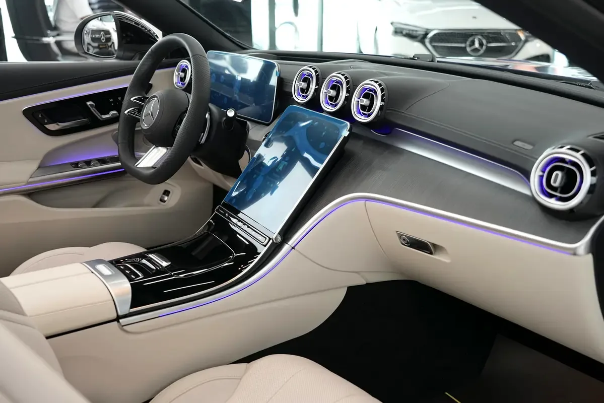 Mercedes-Benz CLE 2.0 AT (204 حصان) - 11