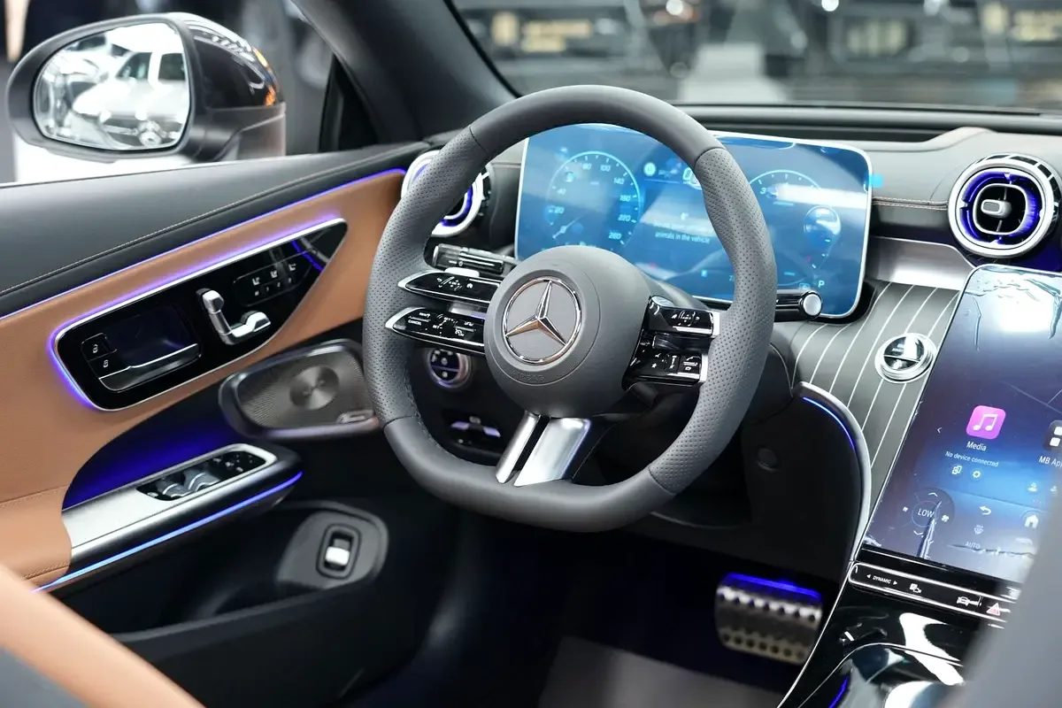 Mercedes-Benz CLE 2.0 AT RWD (204 hp) - 12