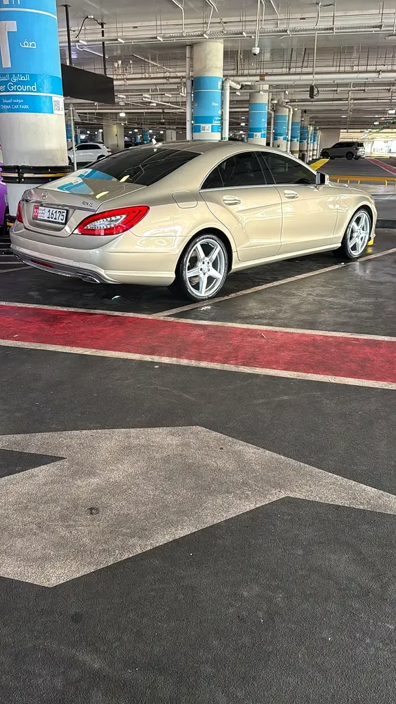 Mercedes-Benz CLS CLS 350 BlueEfficiency 7G-Tronic Plus (306 hp)
