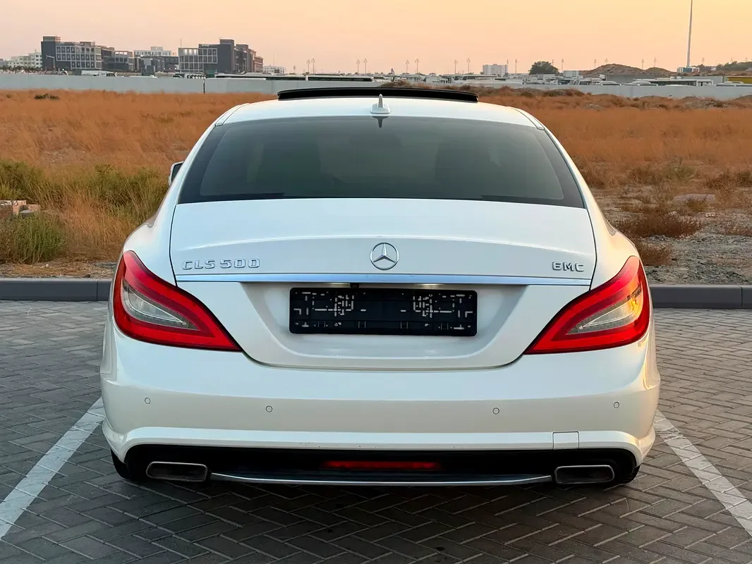 Mercedes-Benz CLS CLS 500 BlueEfficiency 7G-Tronic Plus 4Matic (408 hp) - 6