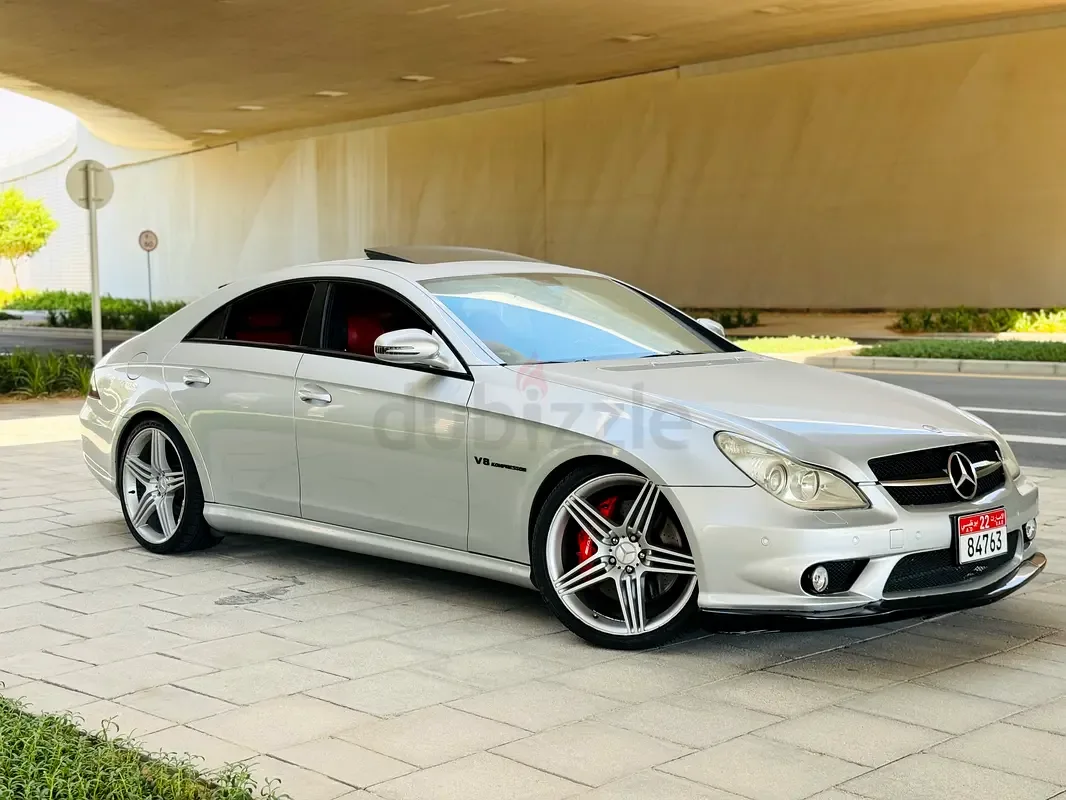Mercedes-Benz CLS CLS 55 5G-Tronic (476 hp)