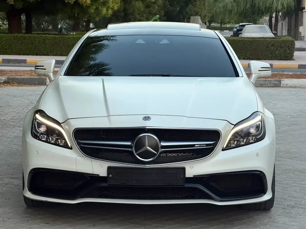 Mercedes-Benz CLS CLS 63 AMG Speedshift MCT 4Matic (557 حصان) - 4