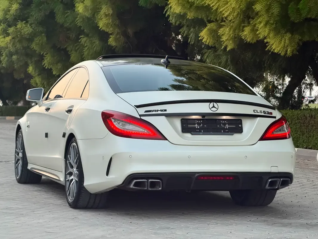 Mercedes-Benz CLS CLS 63 AMG Speedshift MCT 4Matic (557 حصان) - 8