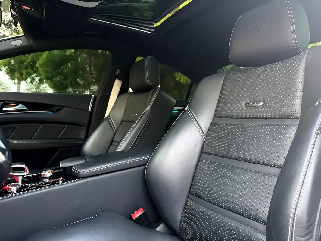 Mercedes-Benz CLS CLS 63 AMG Speedshift MCT 4Matic (557 حصان) - 11