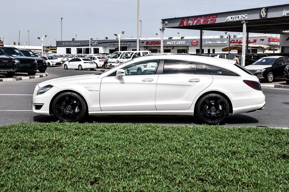 Mercedes-Benz CLS CLS 63 AMG Speedshift MCT 4Matic (557 hp) - 4