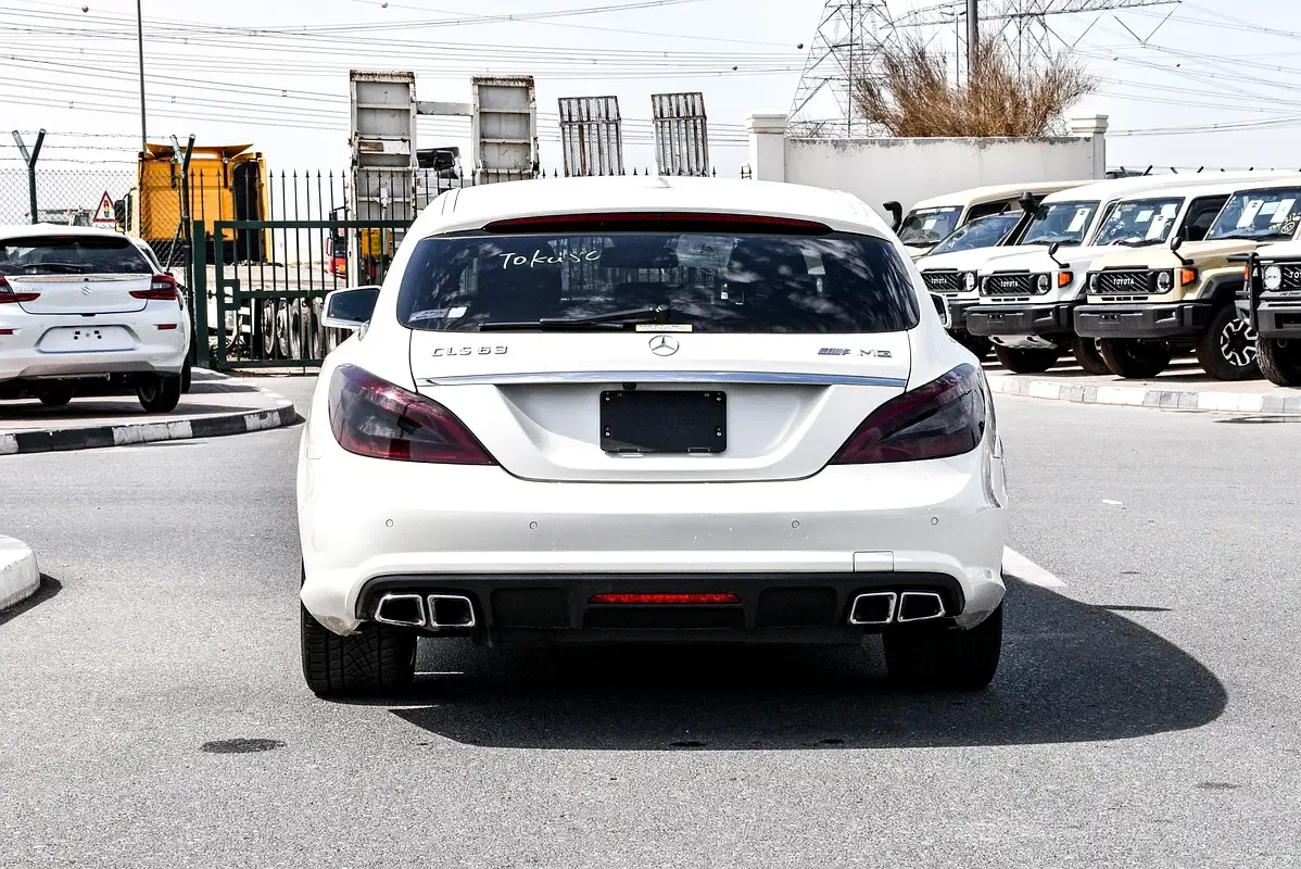 Mercedes-Benz CLS CLS 63 AMG Speedshift MCT 4Matic (557 hp) - 8