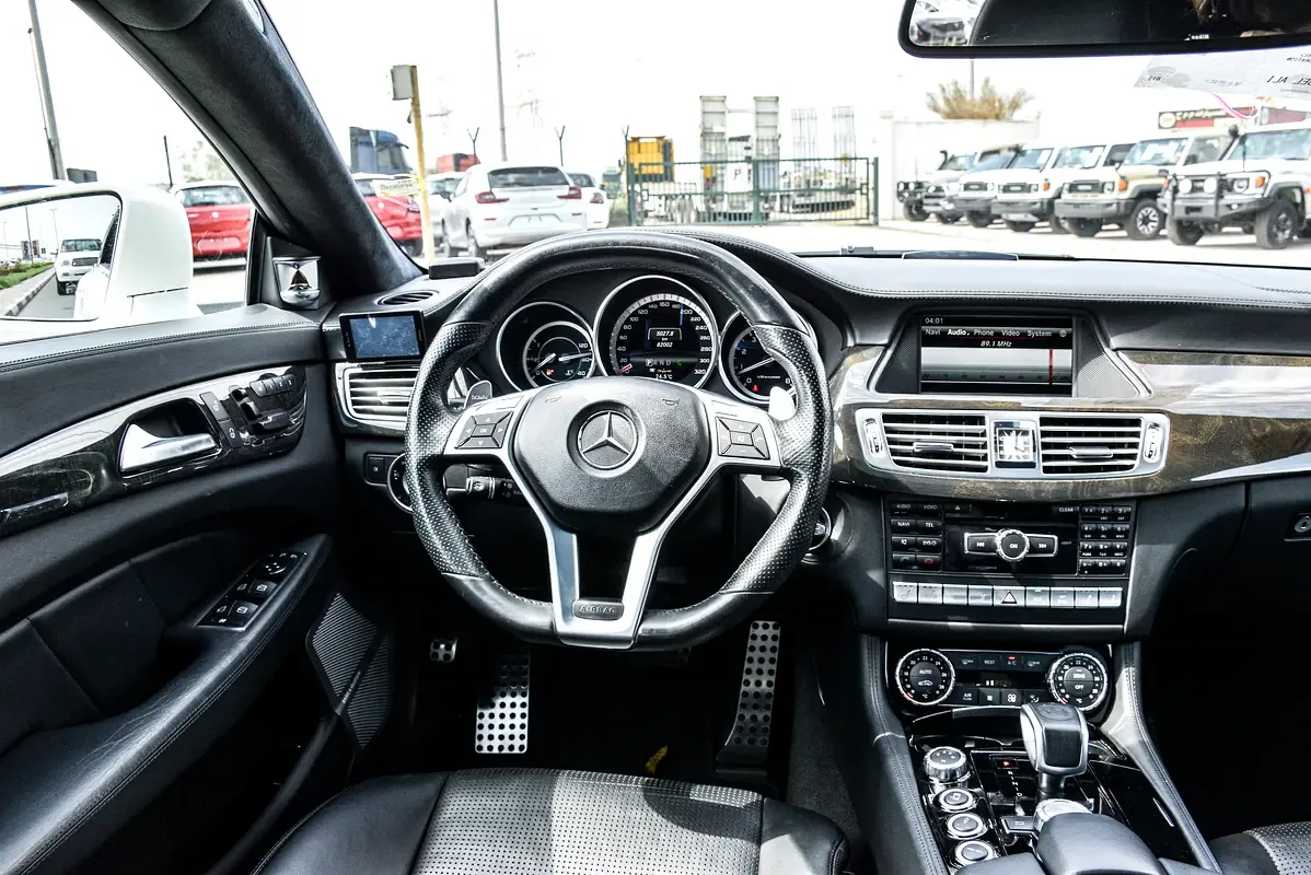 Mercedes-Benz CLS CLS 63 AMG Speedshift MCT 4Matic (557 hp) - 11
