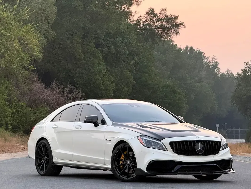 Mercedes-Benz CLS CLS 63 Speedshift MCT (557 hp)