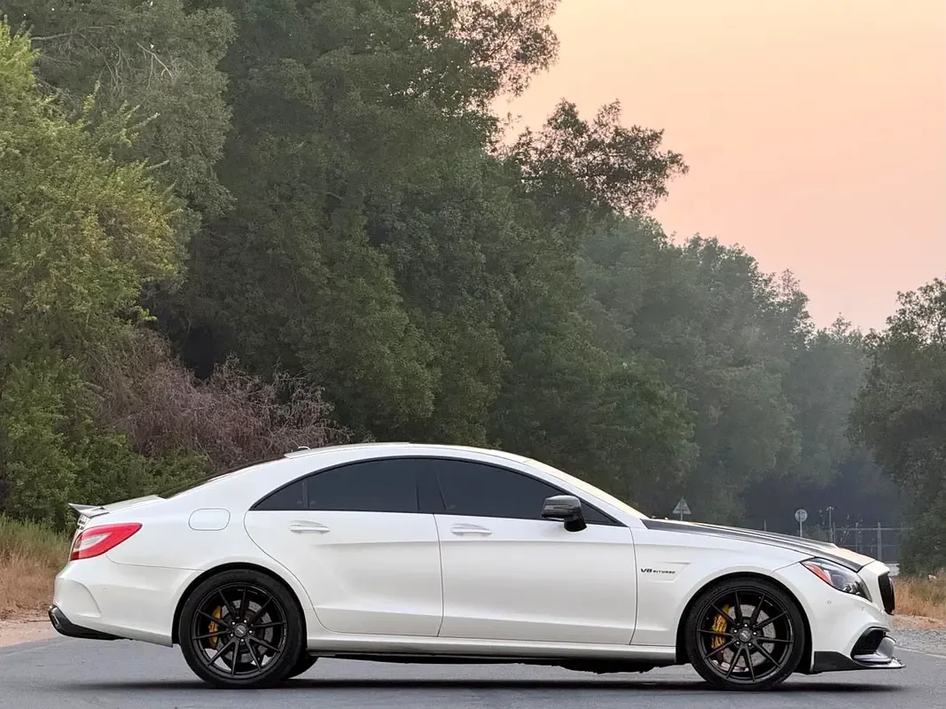 Mercedes-Benz CLS CLS 63 Speedshift MCT (557 hp) - 3