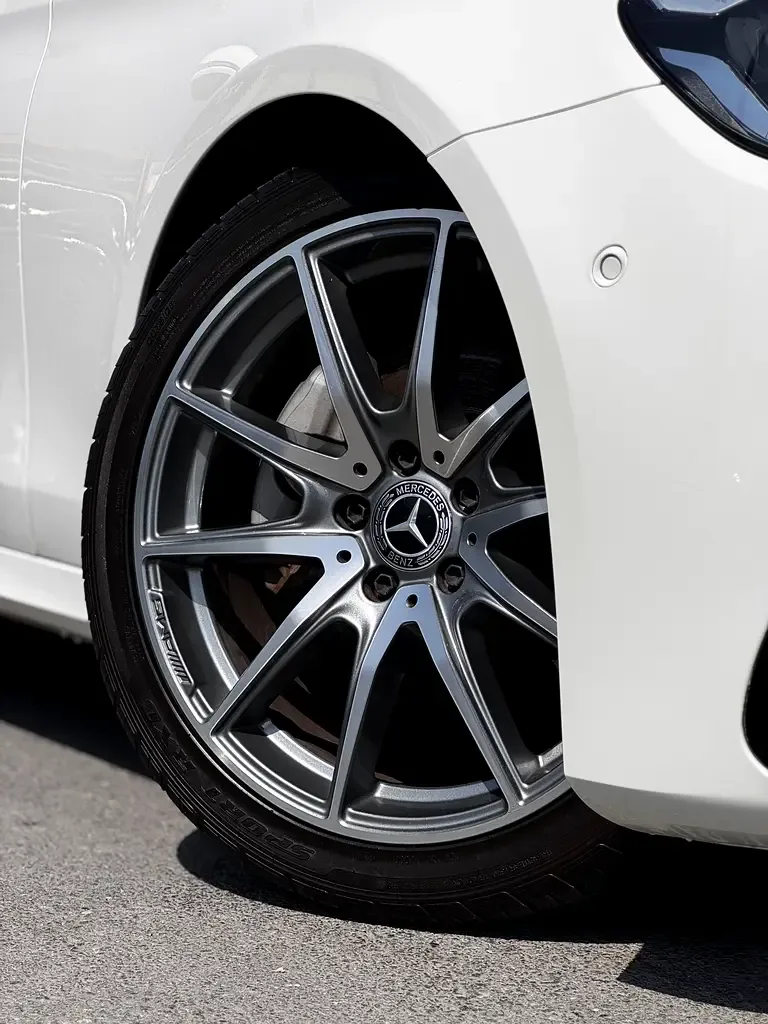 Mercedes-Benz E-Class 2.0 AT (197 حصان) - 7