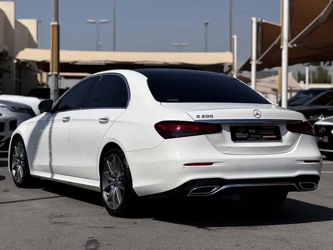 Mercedes-Benz E-Class 2.0 AT (197 حصان) - 9