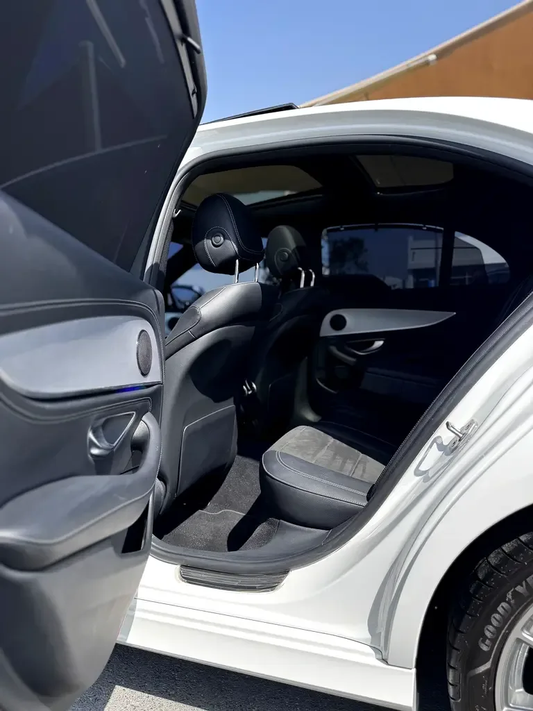 Mercedes-Benz E-Class 2.0 AT (197 حصان) - 12