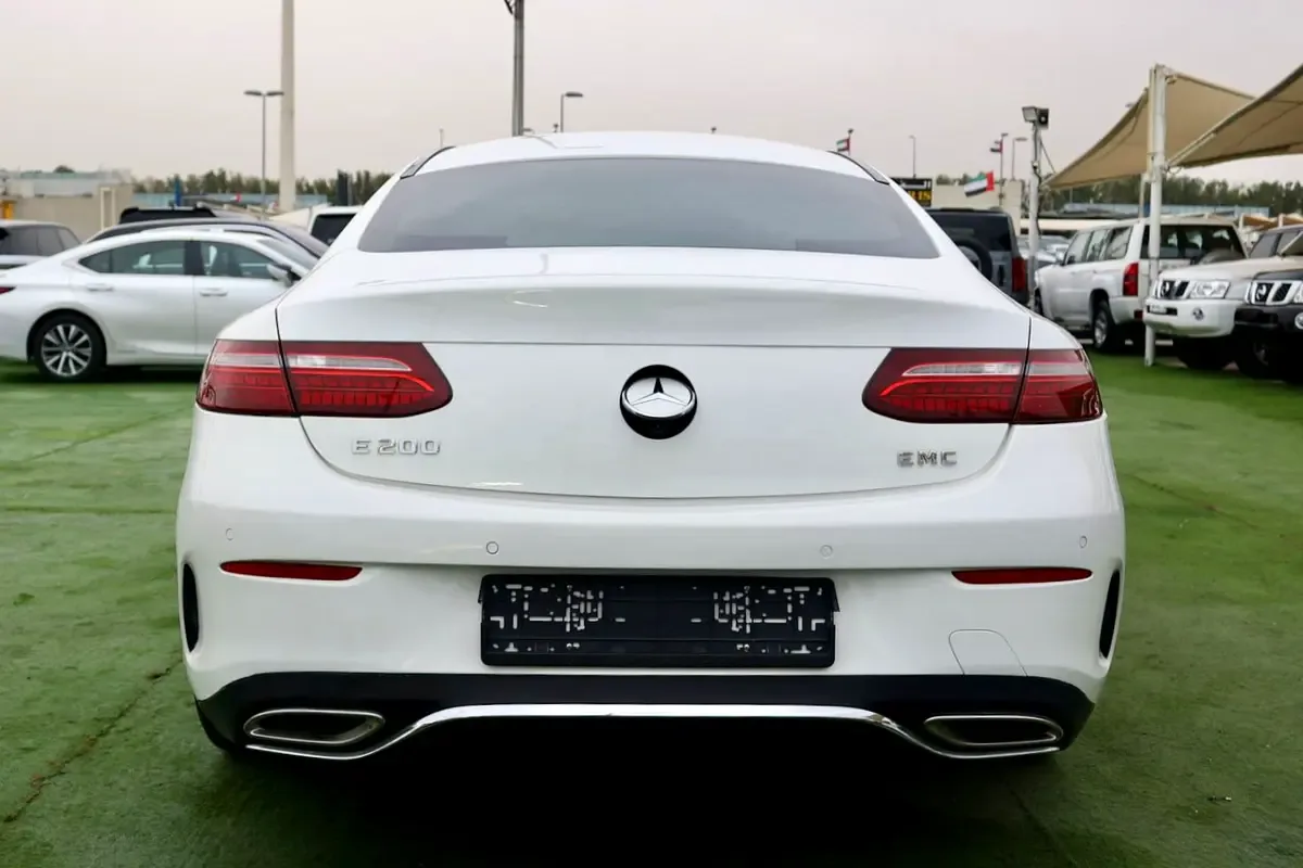 Mercedes-Benz E-Class 2.0 AT (197 حصان) - 8