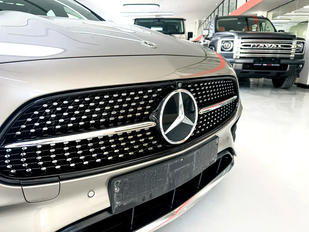 Mercedes-Benz E-Class 2.0 AT (204 حصان) - 18