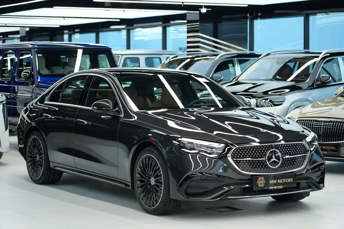 Mercedes-Benz E-Class 2.0 AT (255 hp)