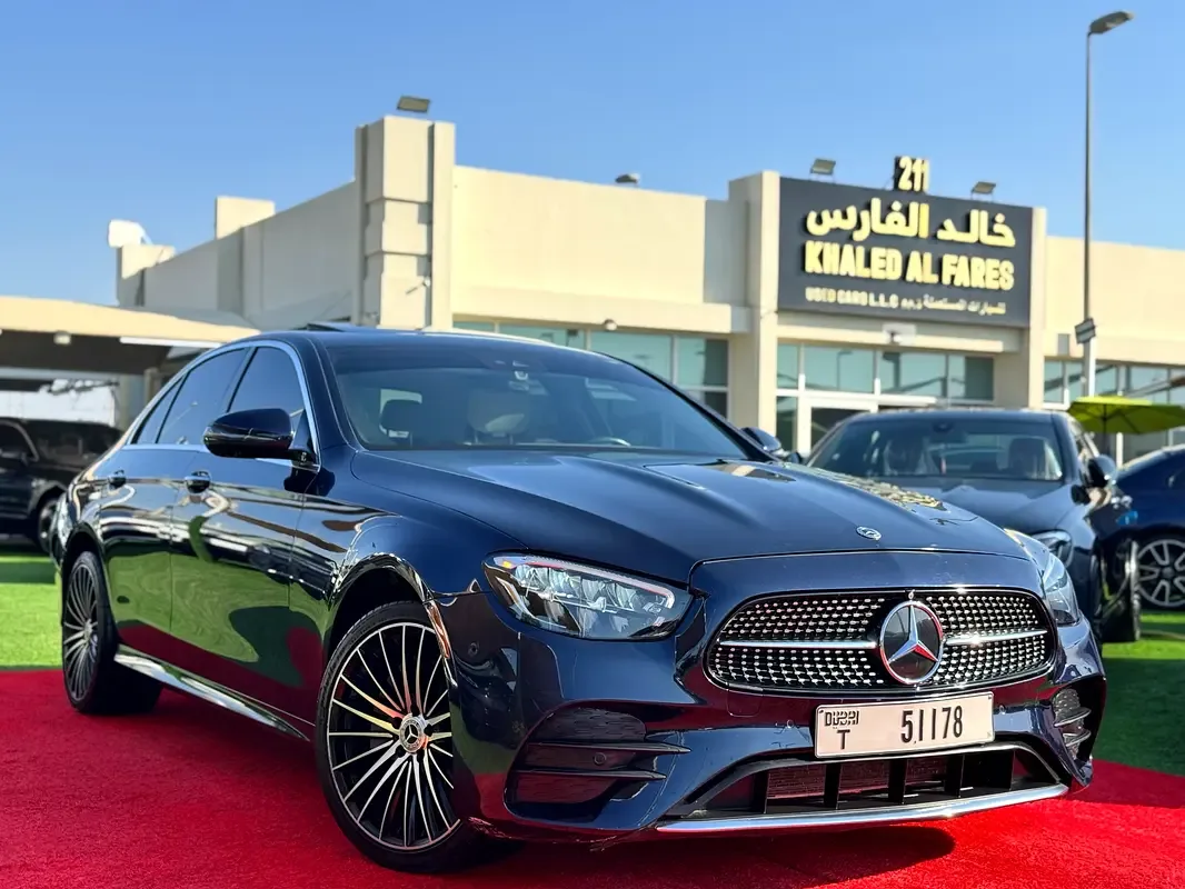 Mercedes-Benz E-Class 2.0 AT (255 حصان) - 2