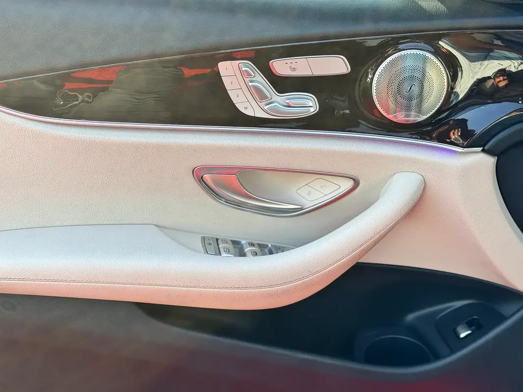 Mercedes-Benz E-Class 2.0 AT (255 حصان) - 13