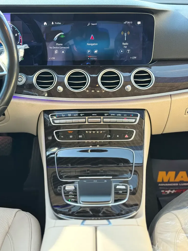 Mercedes-Benz E-Class 2.0 AT (255 حصان) - 14