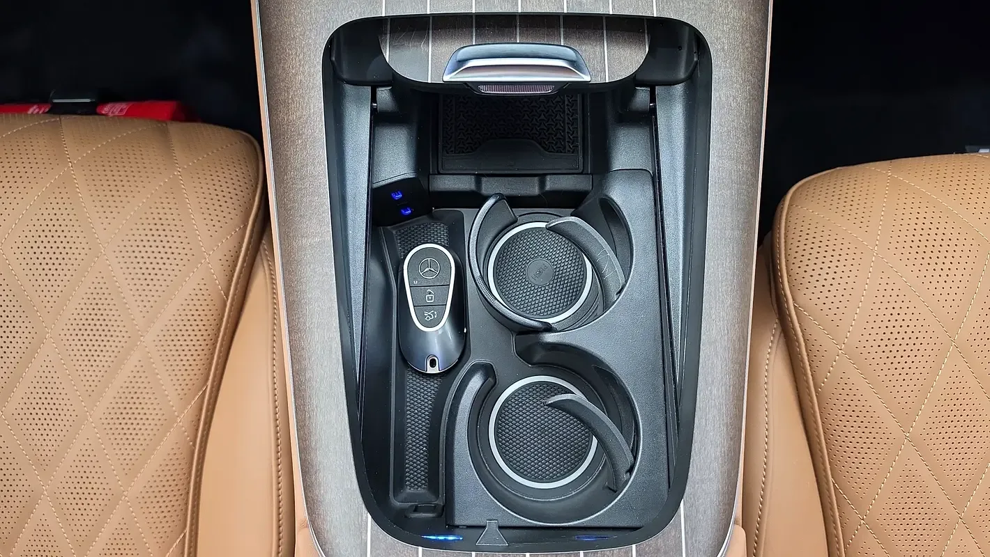 Mercedes-Benz E-Class 2.0 AT (255 حصان) - 11