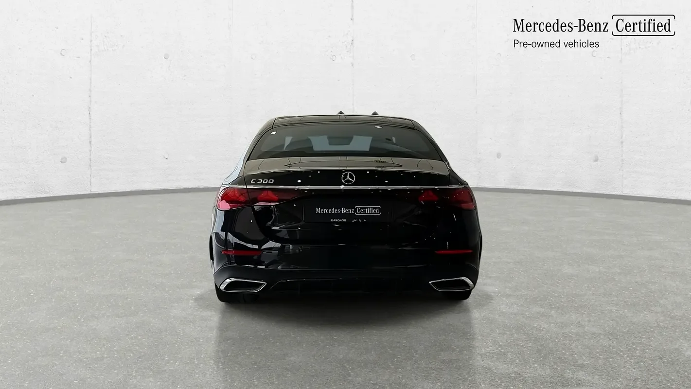 Mercedes-Benz E-Class 2.0 AT (255 حصان) - 16
