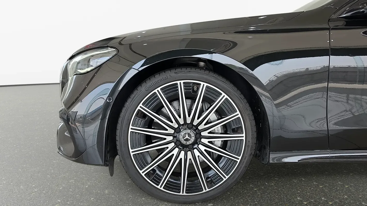 Mercedes-Benz E-Class 2.0 AT (255 حصان) - 17