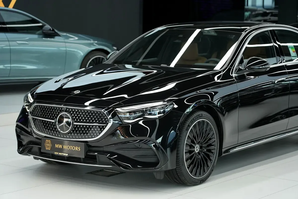 Mercedes-Benz E-Class 2.0 AT (255 hp) - 2