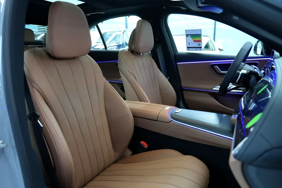 Mercedes-Benz E-Class 2.0 AT (255 hp) - 13