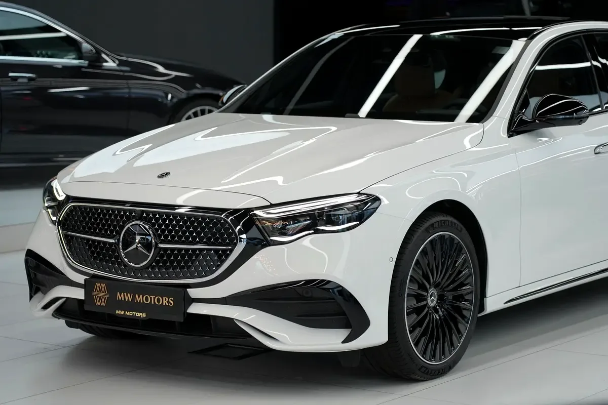 Mercedes-Benz E-Class 2.0 AT (255 hp) - 3