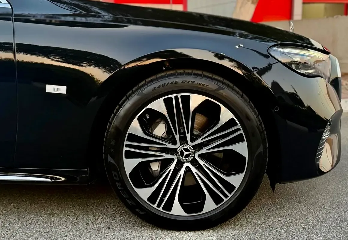 Mercedes-Benz E-Class 2.0 AT (255 حصان) - 8