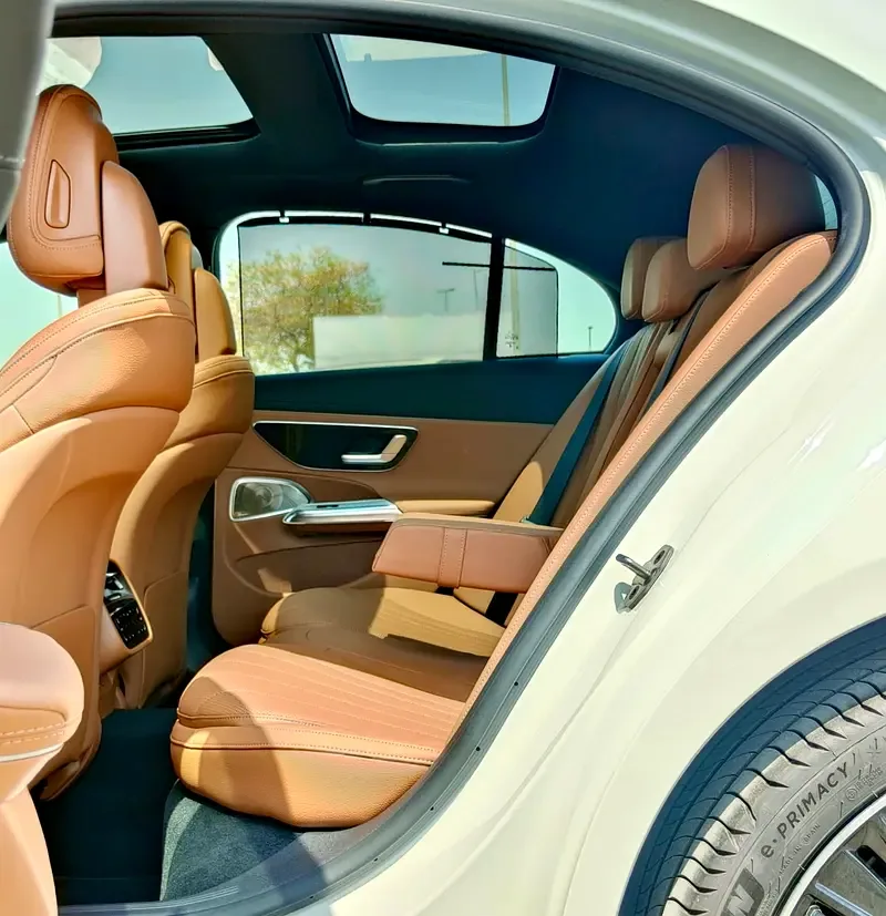 Mercedes-Benz E-Class 2.0 AT (255 hp) - 17
