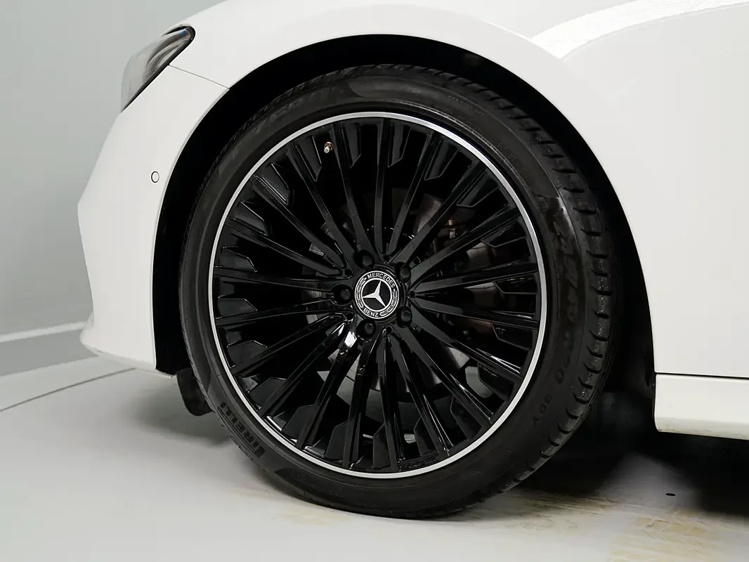 Mercedes-Benz E-Class 2.0 AT (255 حصان) - 8