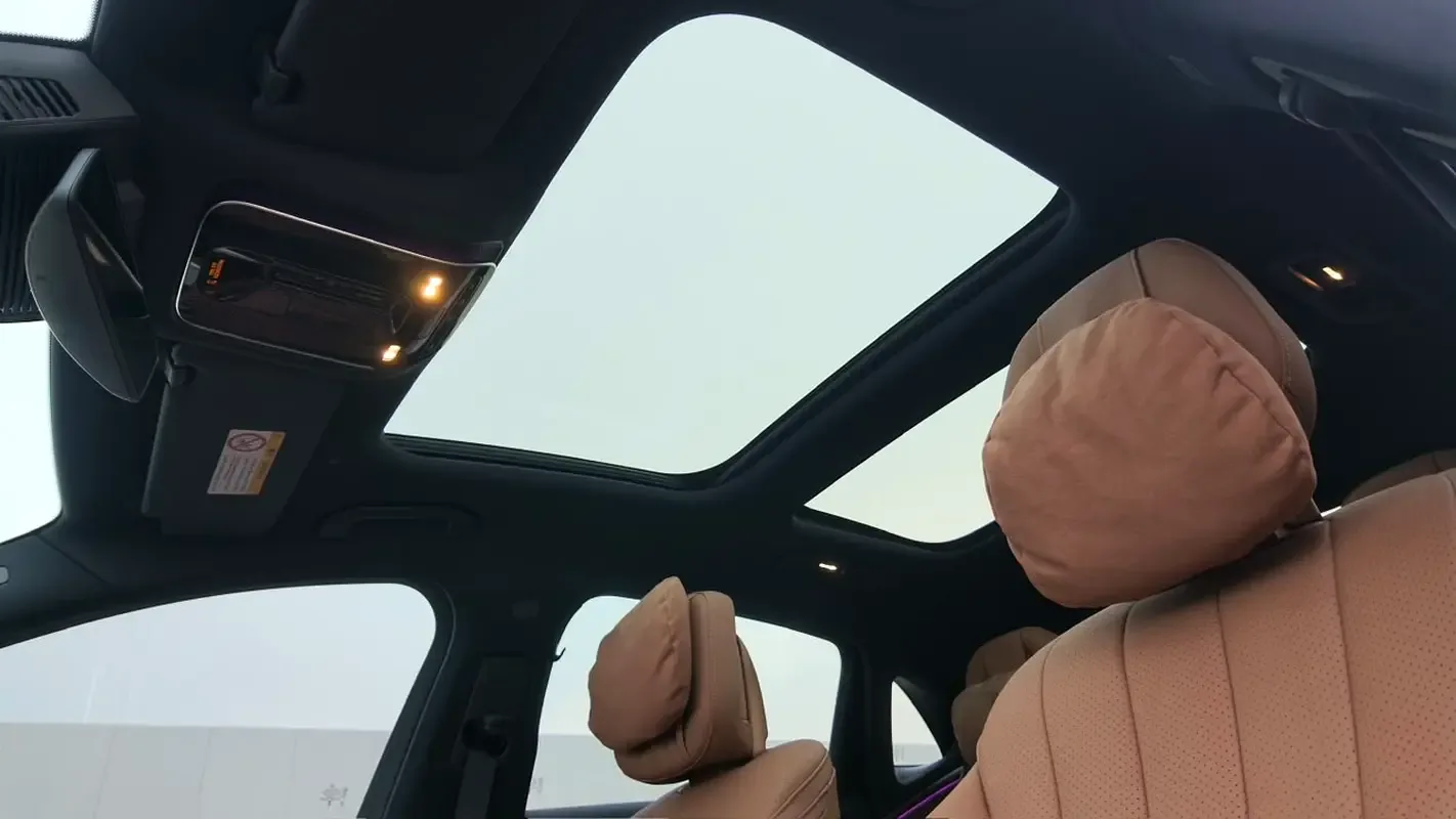 Mercedes-Benz E-Class 2.0 AT (255 حصان) - 8