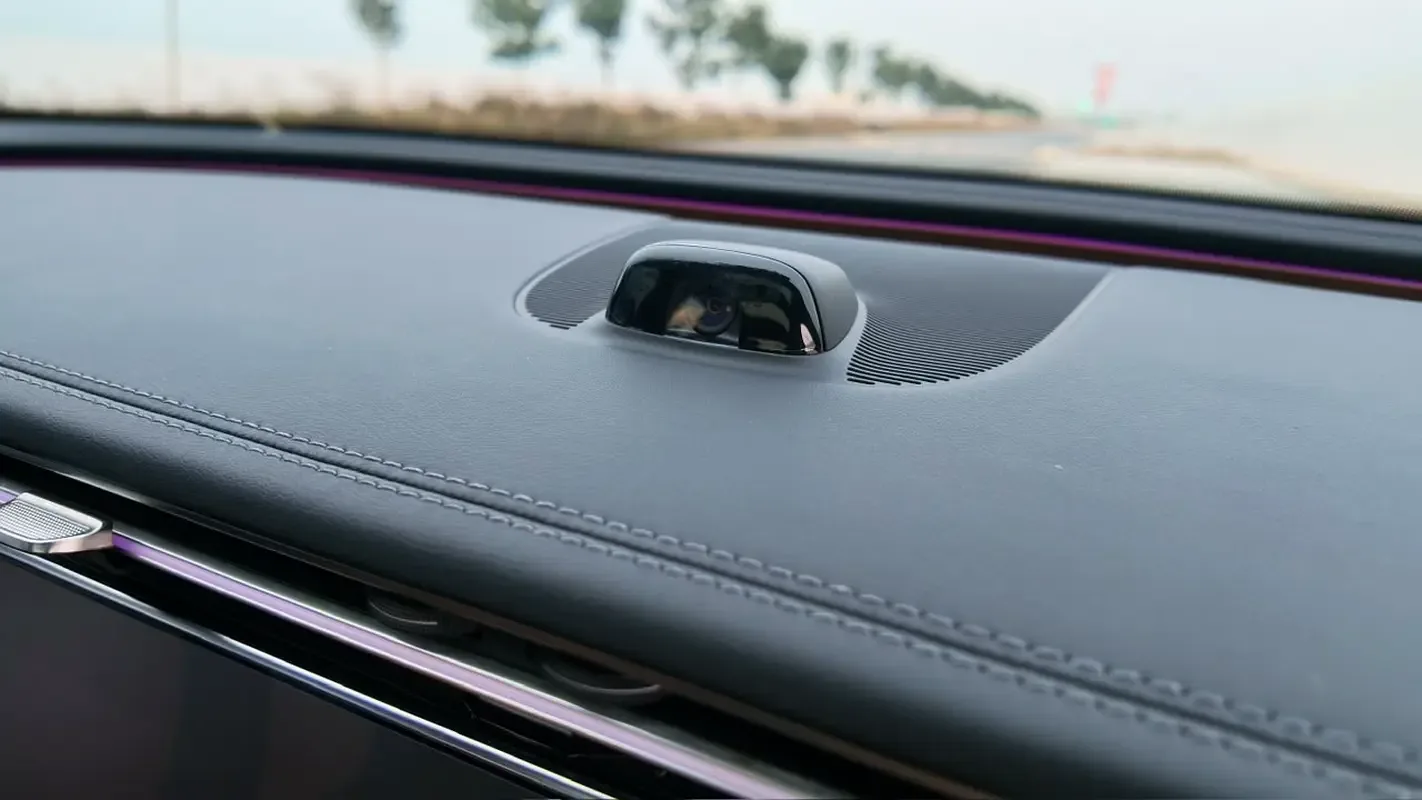 Mercedes-Benz E-Class 2.0 AT (255 حصان) - 12