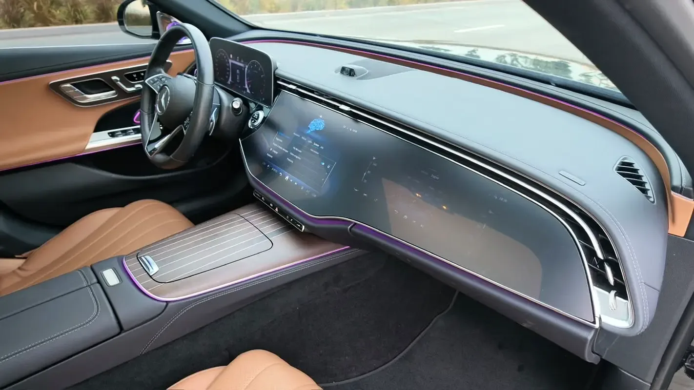 Mercedes-Benz E-Class 2.0 AT (255 حصان) - 13