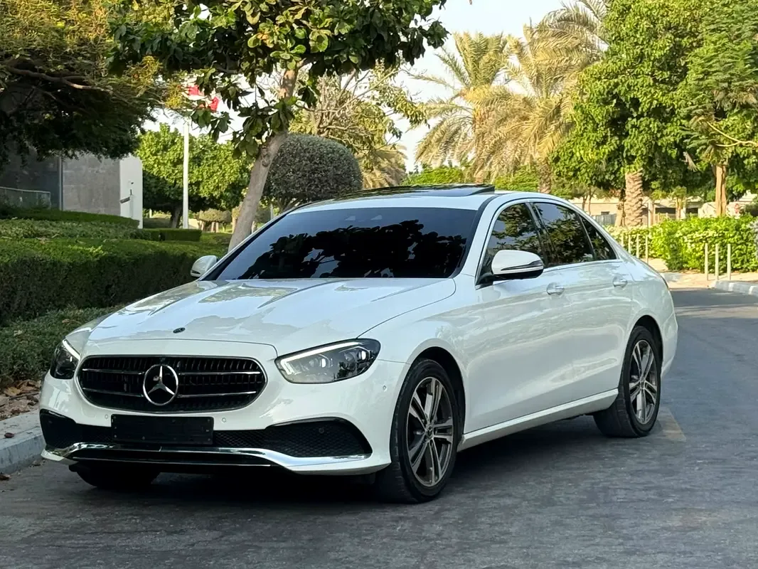 Mercedes-Benz E-Class 2.0 AT (258 hp)