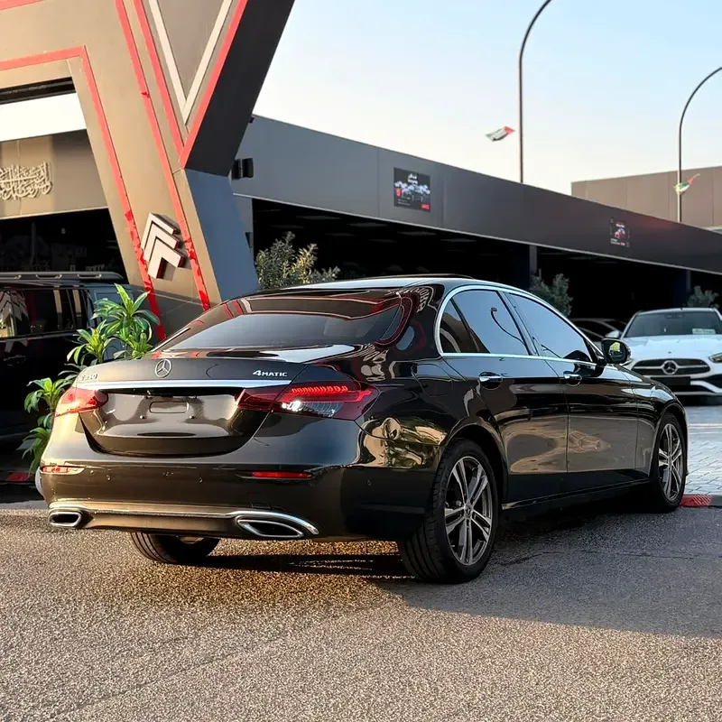 Mercedes-Benz E-Class 2.0 AT (258 حصان) - 6