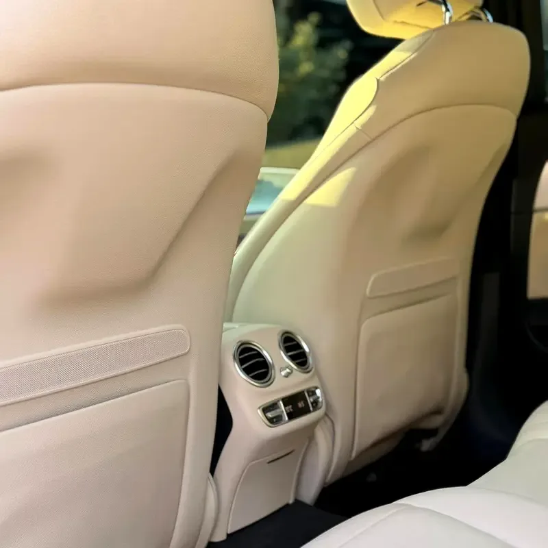 Mercedes-Benz E-Class 2.0 AT (258 حصان) - 11