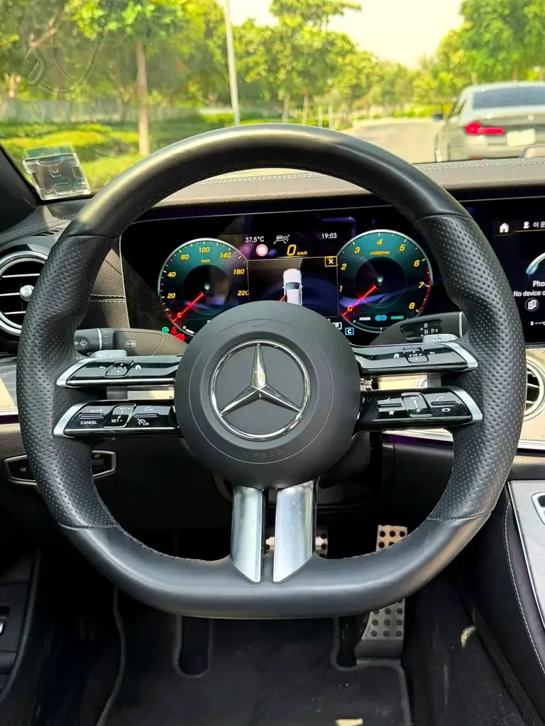 Mercedes-Benz E-Class 2.0 AT (258 hp) - 13