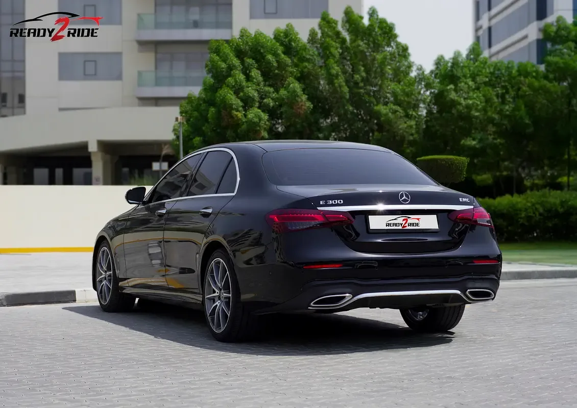 Mercedes-Benz E-Class 2.0 AT (258 hp) - 10