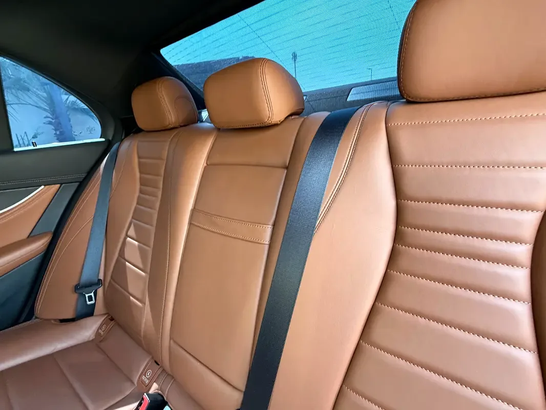 Mercedes-Benz E-Class 2.0 AT (258 حصان) - 10
