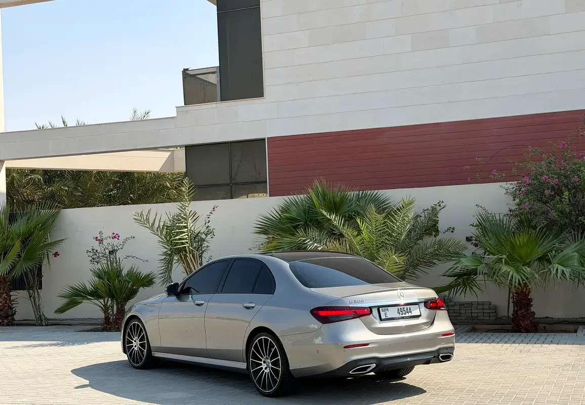 Mercedes-Benz E-Class 2.0 AT (258 حصان) - 14