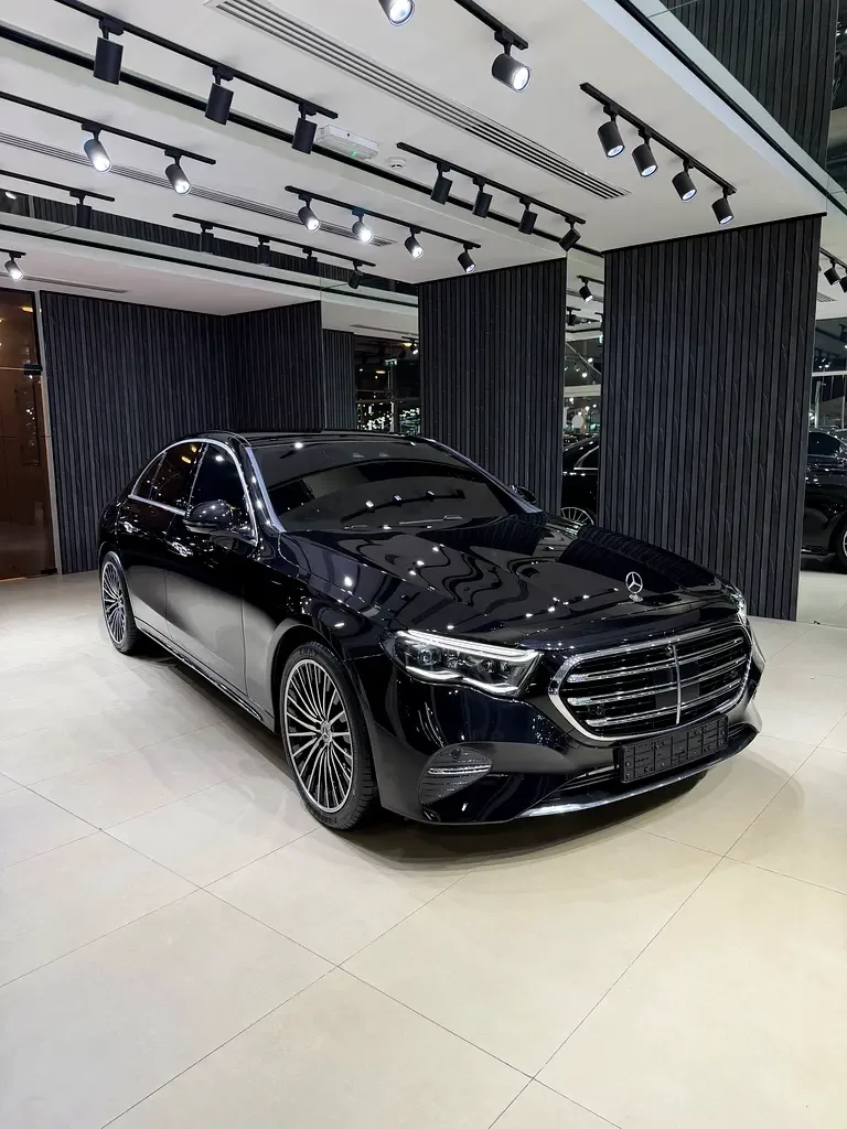 Mercedes-Benz E-Class 2.0 AT 4WD (255 hp) - 2