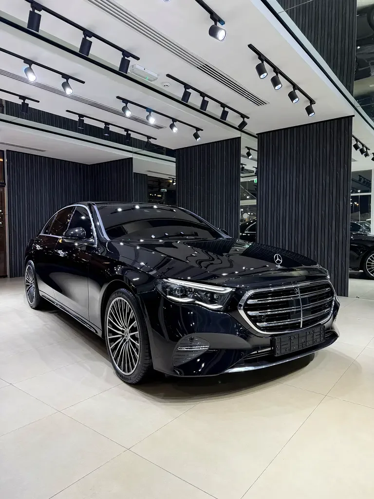 Mercedes-Benz E-Class 2.0 AT 4WD (255 hp) - 6