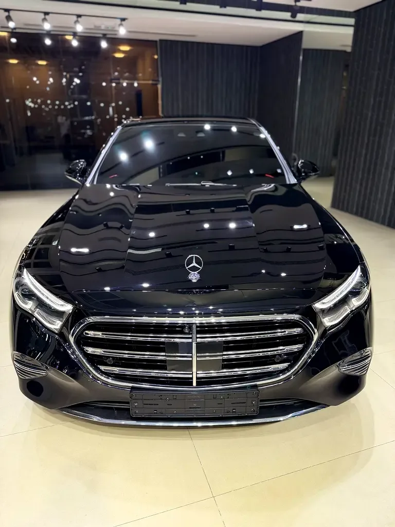 Mercedes-Benz E-Class 2.0 AT 4WD (255 hp) - 13