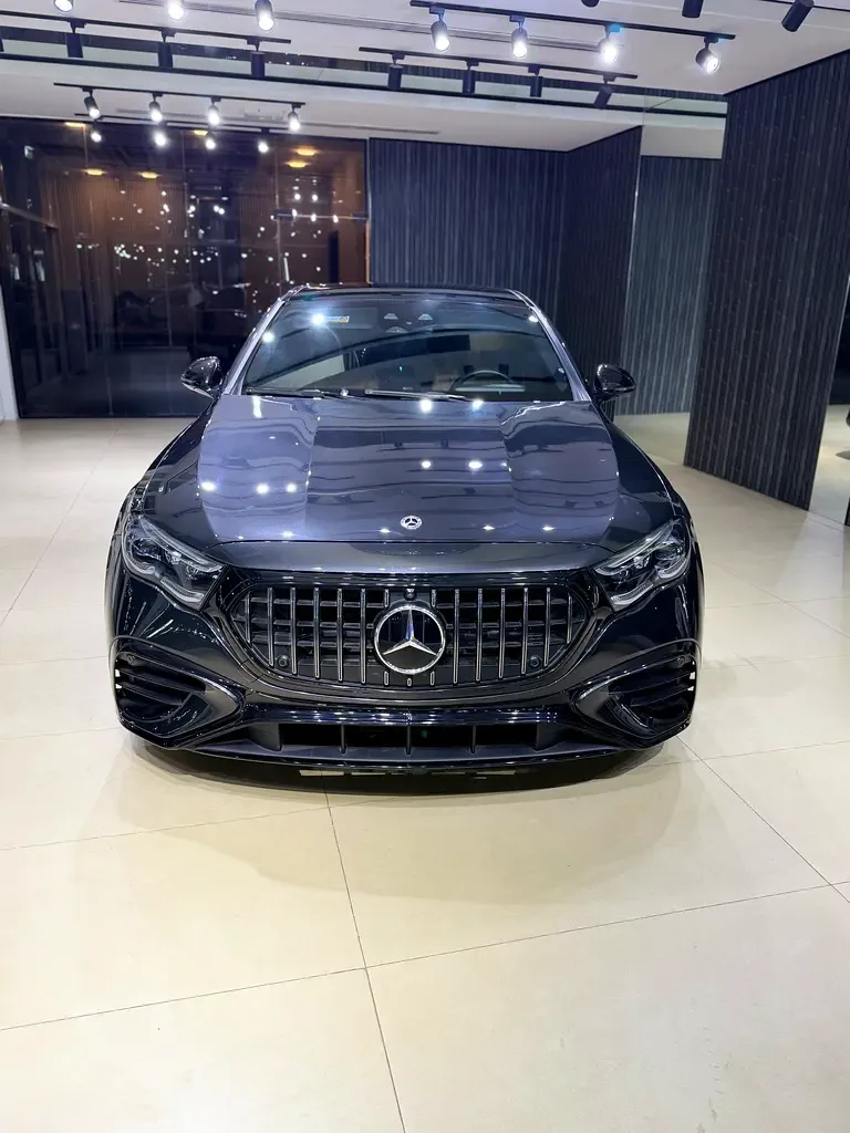 Mercedes-Benz E-Class 2.0 AT 4WD (255 حصان) - 11