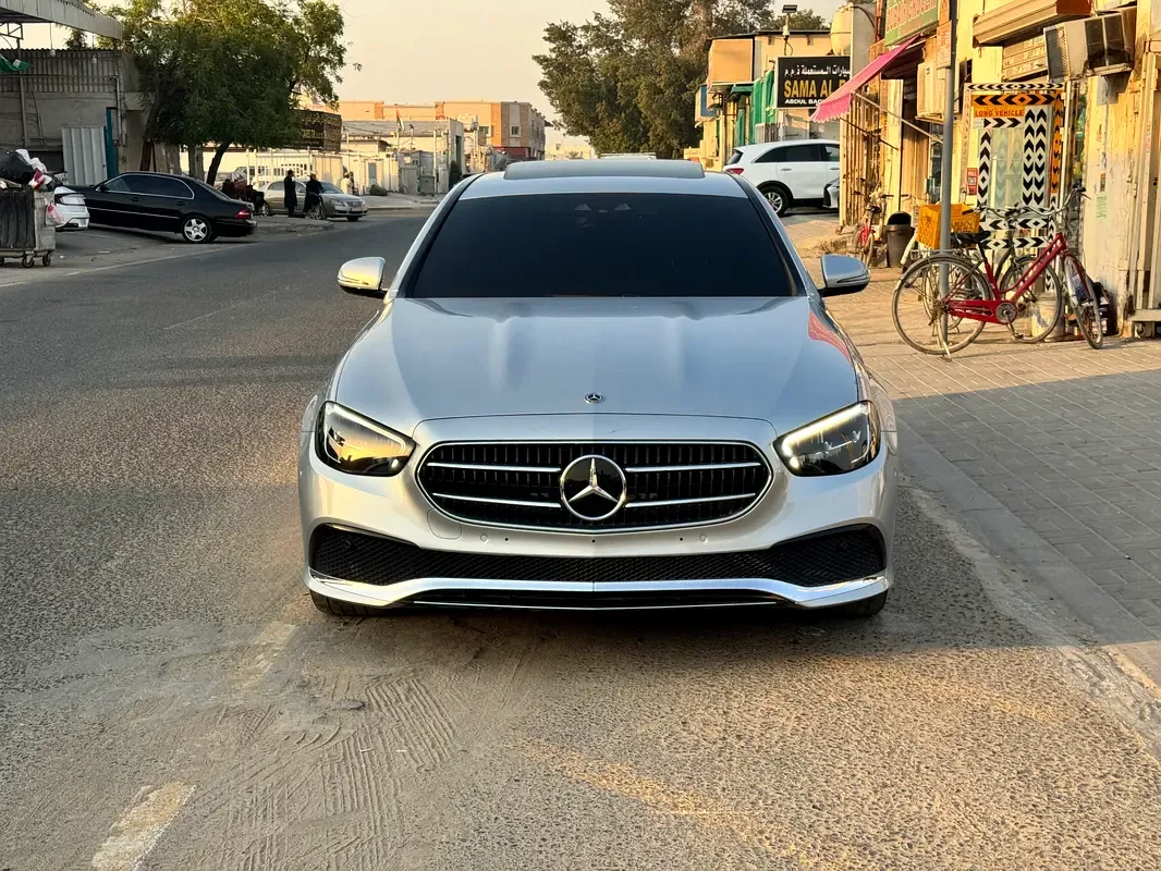 Mercedes-Benz E-Class 2.0 AT RWD (150 hp)